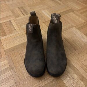 Blundstone women’s originals